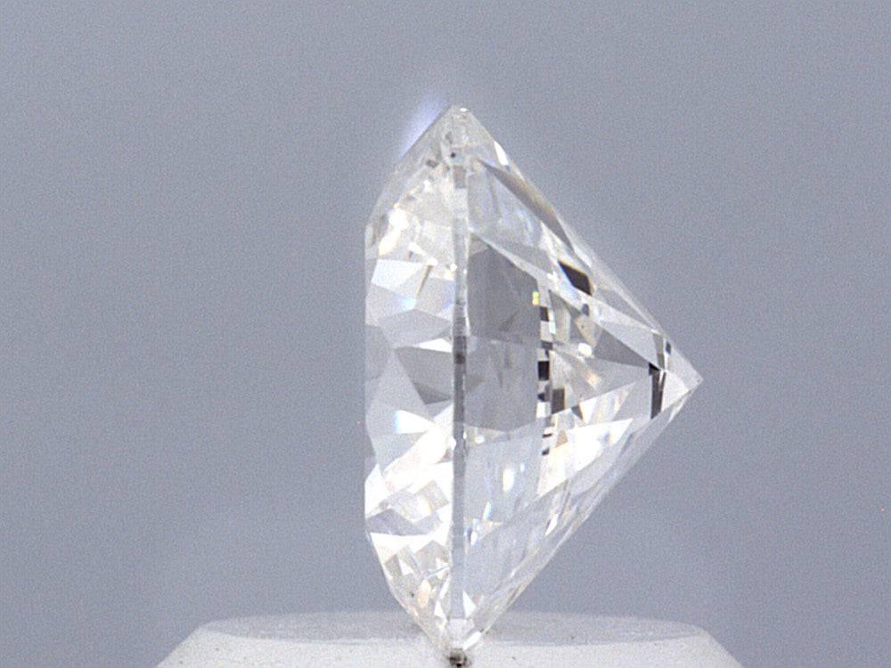 1.04 Carat Round Brilliant Lab Diamond Engagement Ring - Shape of Brilliant