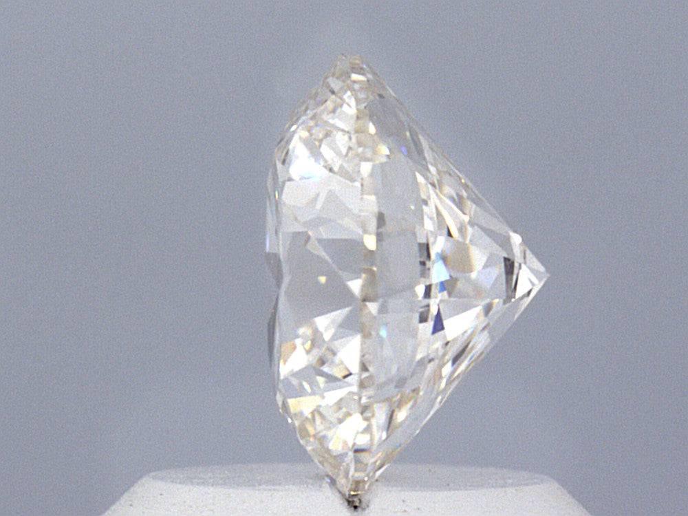 1.05 Carat Round Brilliant Grown Diamond Engagement Ring - Shape of Brilliant