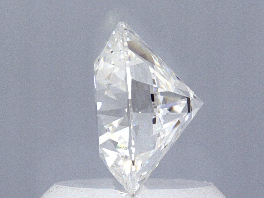 1.05 Carat Round Brilliant Lab Diamond Solitaire Engagement Ring - Shape of Brilliant