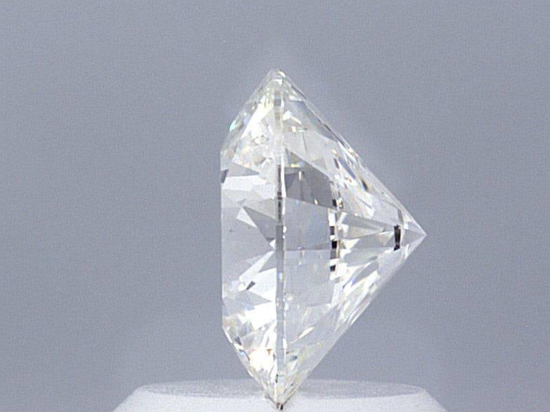 1.26 Carat Lab Grown Diamond Ring - Shape of Brilliant