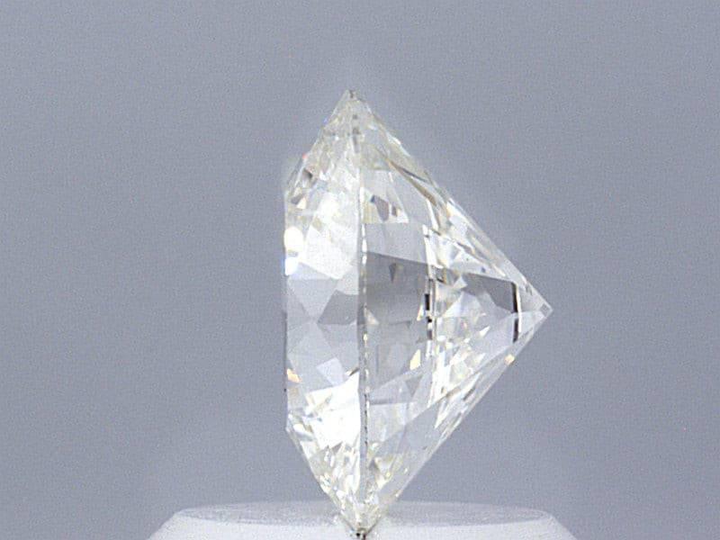 1.27 Carat Lab Grown Diamond Engagement Ring - Shape of Brilliant