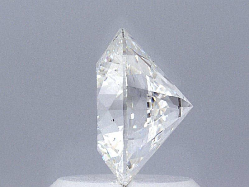 1.28 Carat Lab Grown Diamond Ring - Shape of Brilliant