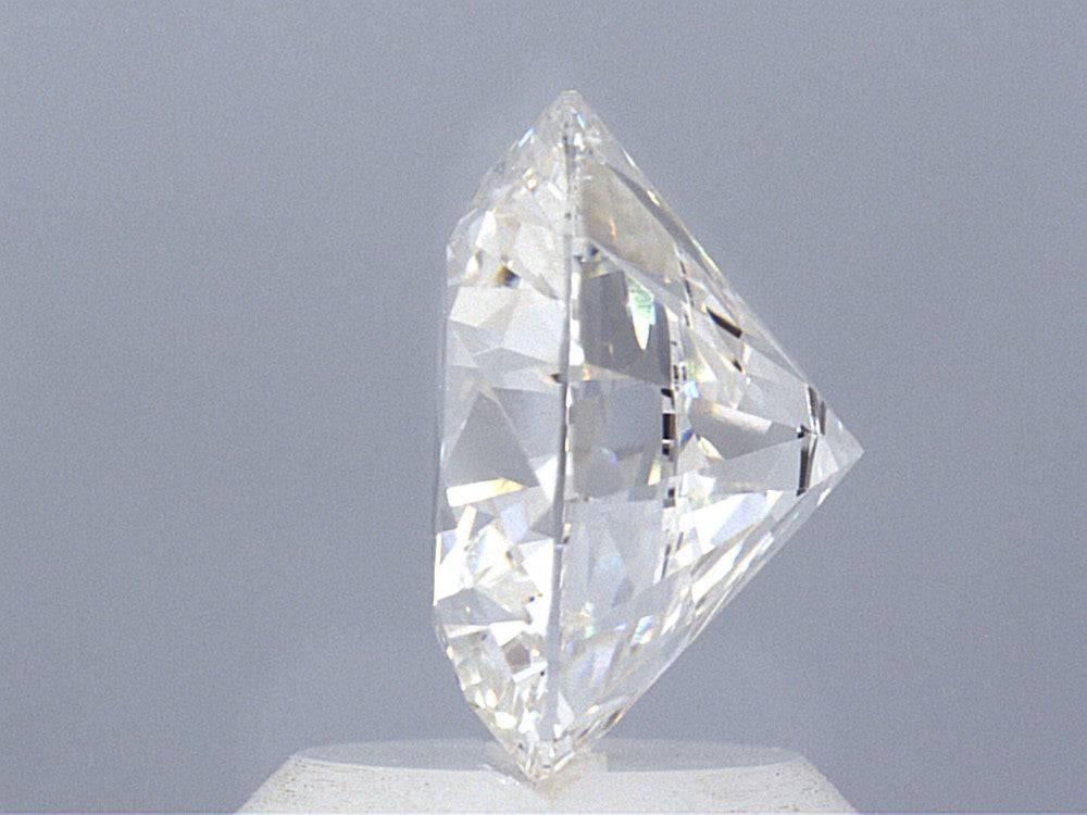 2.00 Carat Round Brilliant Lab Diamond Ring - Shape of Brilliant