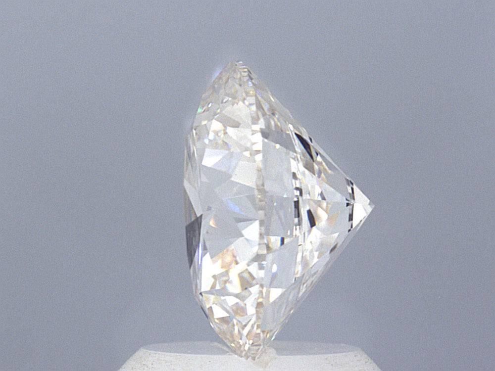 2.02 Carat Round Brilliant Lab Diamond Engagement Ring - Shape of Brilliant