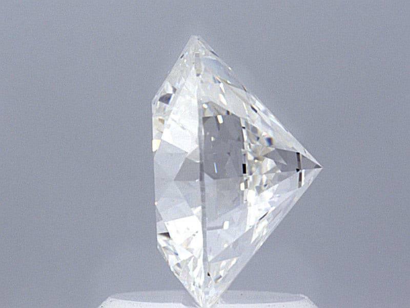 2.02 Carat Lab Grown Diamond Ring - Shape of Brilliant