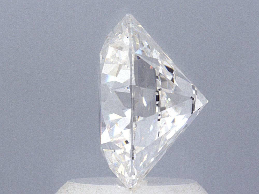 2.03 Carat Lab Grown Diamond Engagement Ring - Shape of Brilliant