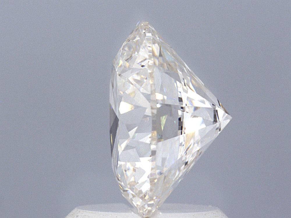 2 Carat Round Brilliant Lab Created Diamond Ring - Shape of Brilliant