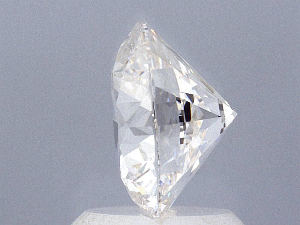 2 Carat Round Brilliant Lab Diamond Engagement Ring - Shape of Brilliant