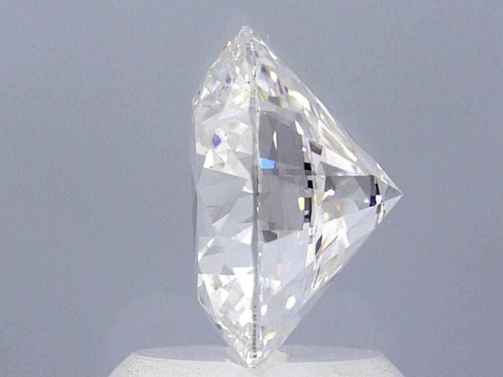 2.01 Carat Round Brilliant Lab Diamond Engagement Ring - Shape of Brilliant